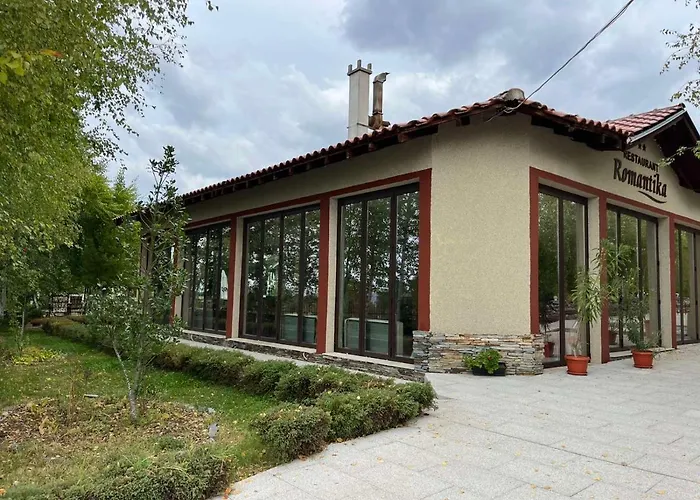 호스텔 романтика