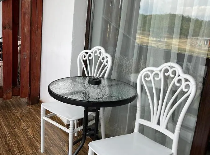 호스텔 романтика